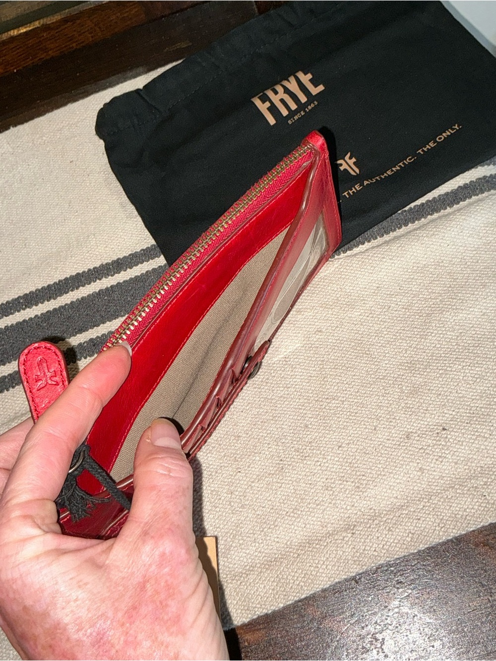NWT Frye Melissa Leather Snap Card Wallet Red Retail $98 - Picture 10 of 13